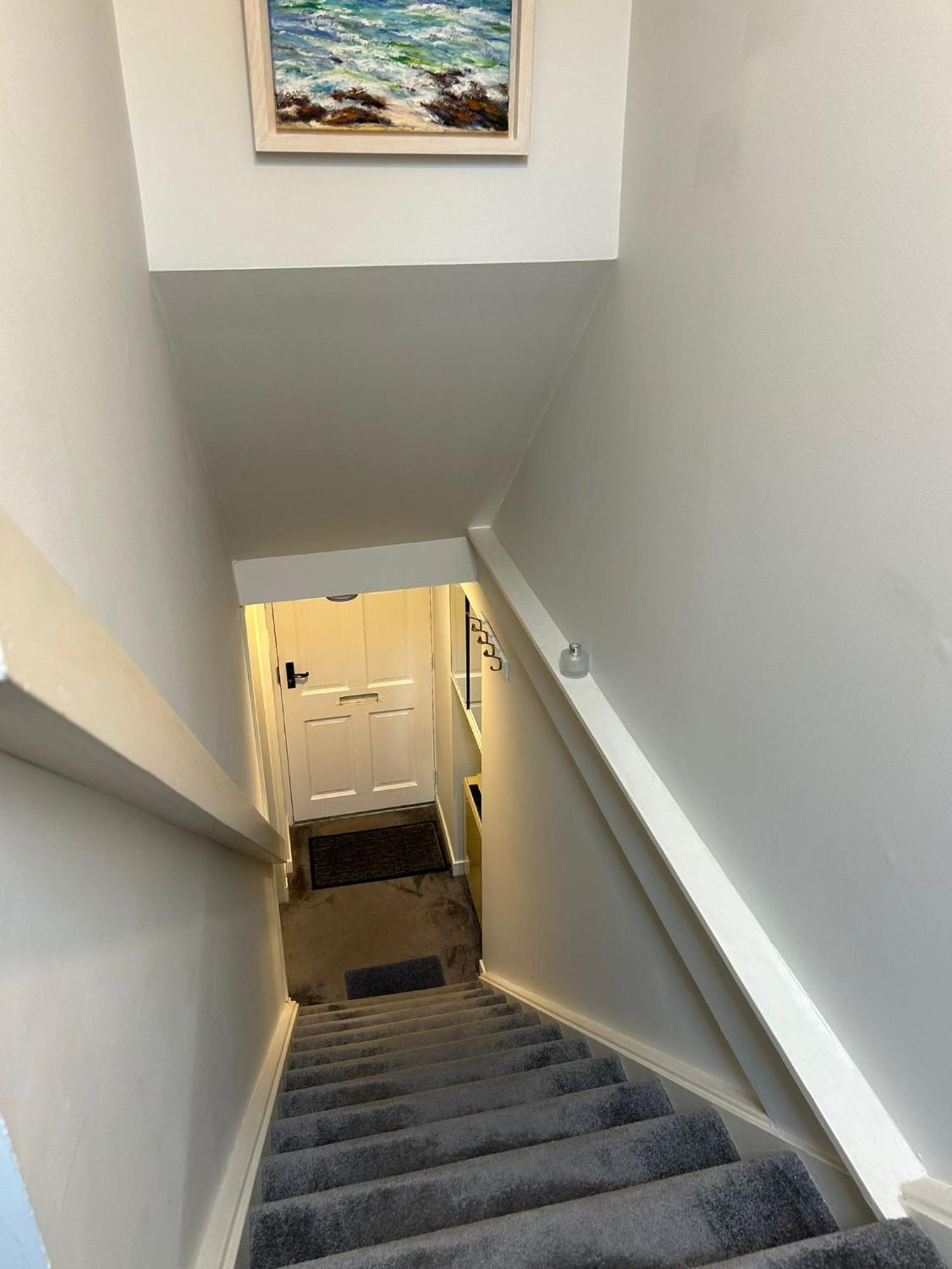 1 Bedroom Alexander Snug Apartment