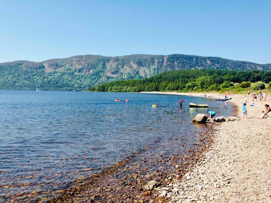 The Pod At Loch Ness Heights At Athbhinn, Iv26tu Inverness