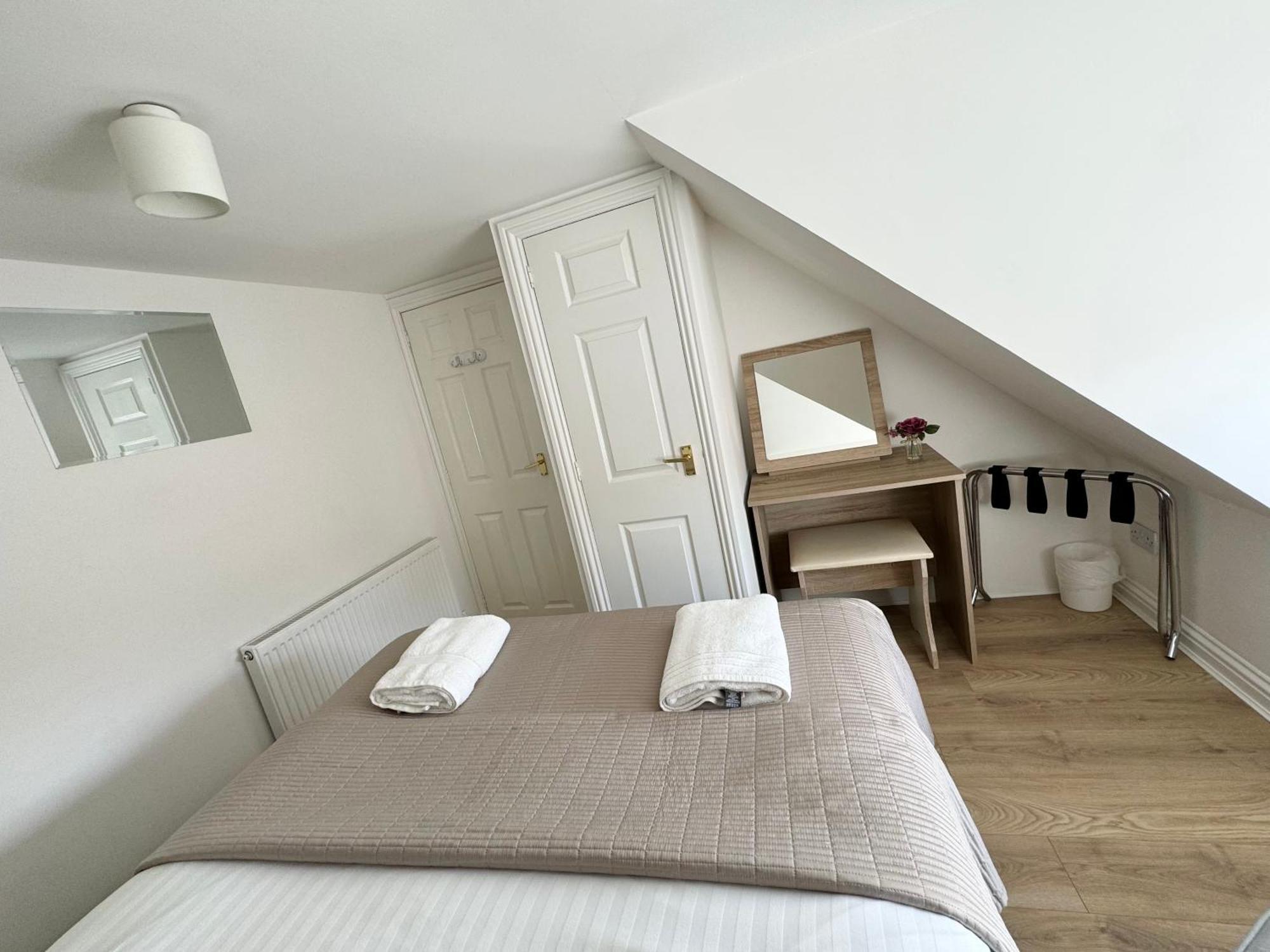Waterloo Townhouse *