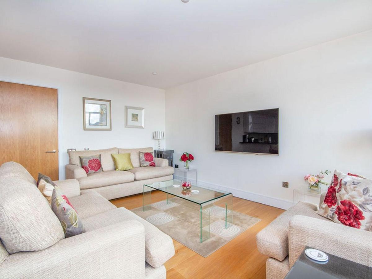 301 Riverside * Inverness