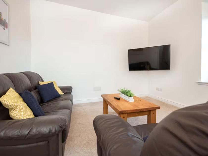 4 Lower Kessock Street * Inverness