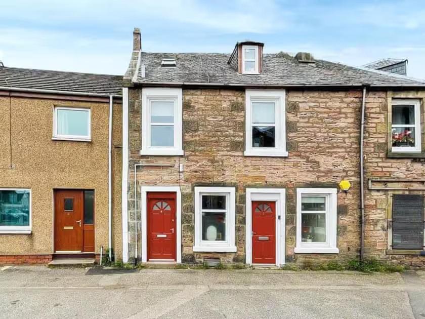 Holiday home 4 Lower Kessock Street
