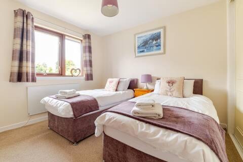 Number 5, Muirfield Court *