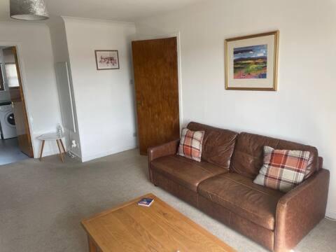 Number 5, Muirfield Court * Inverness