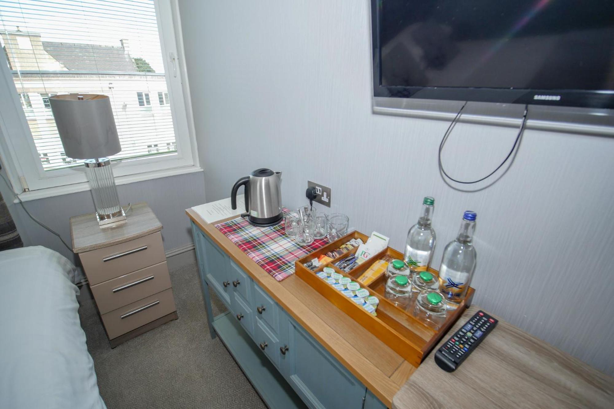 Redcliffe Hotel 3*