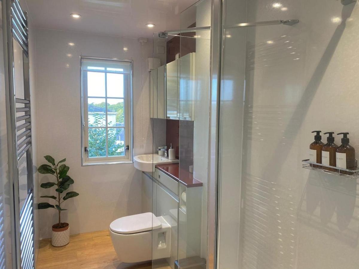 Spacious 2-bed With Free Parking Apartment Inverness