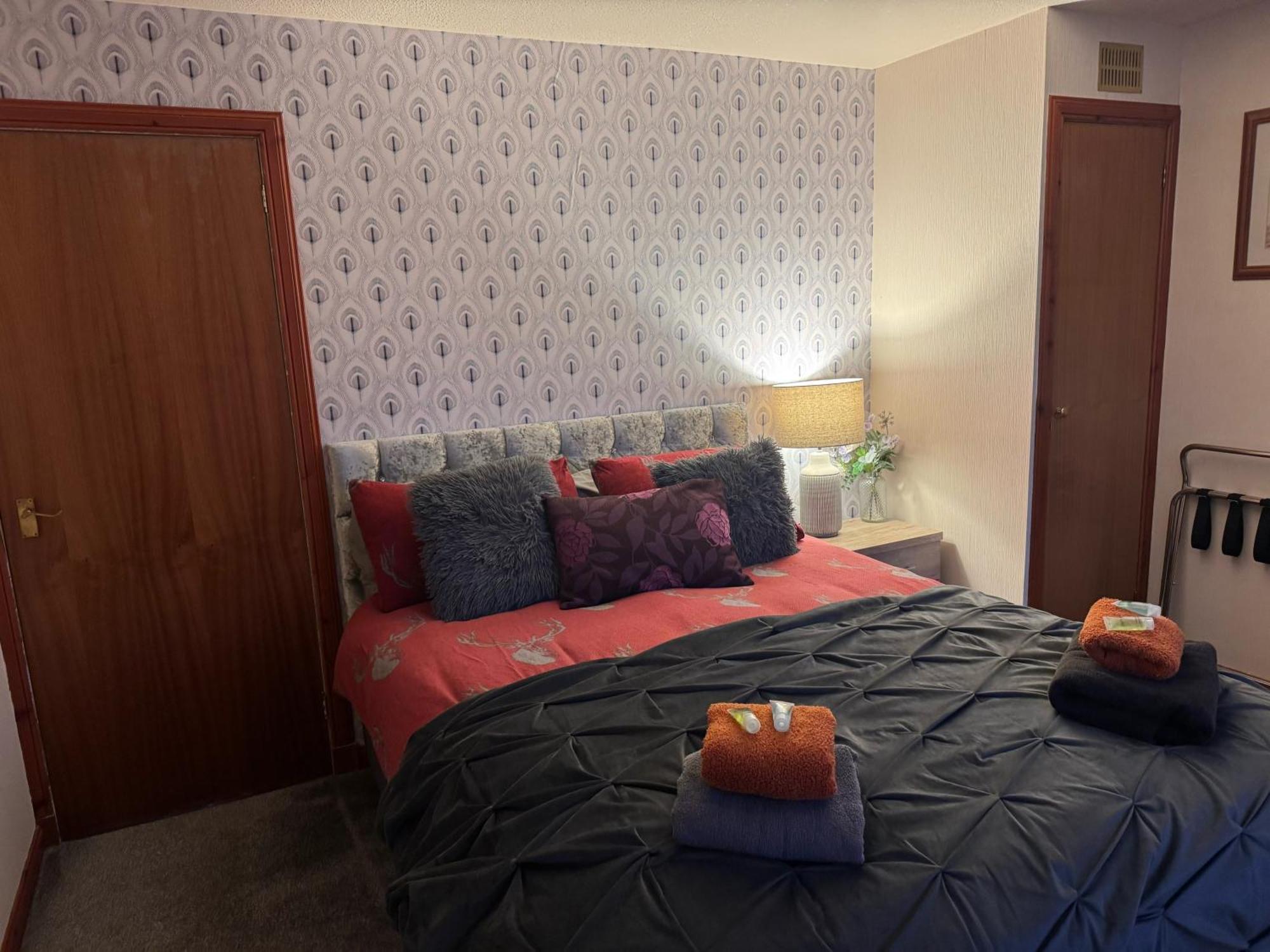 3bedroom 1bathroom 1 Shower In Quiet Area
