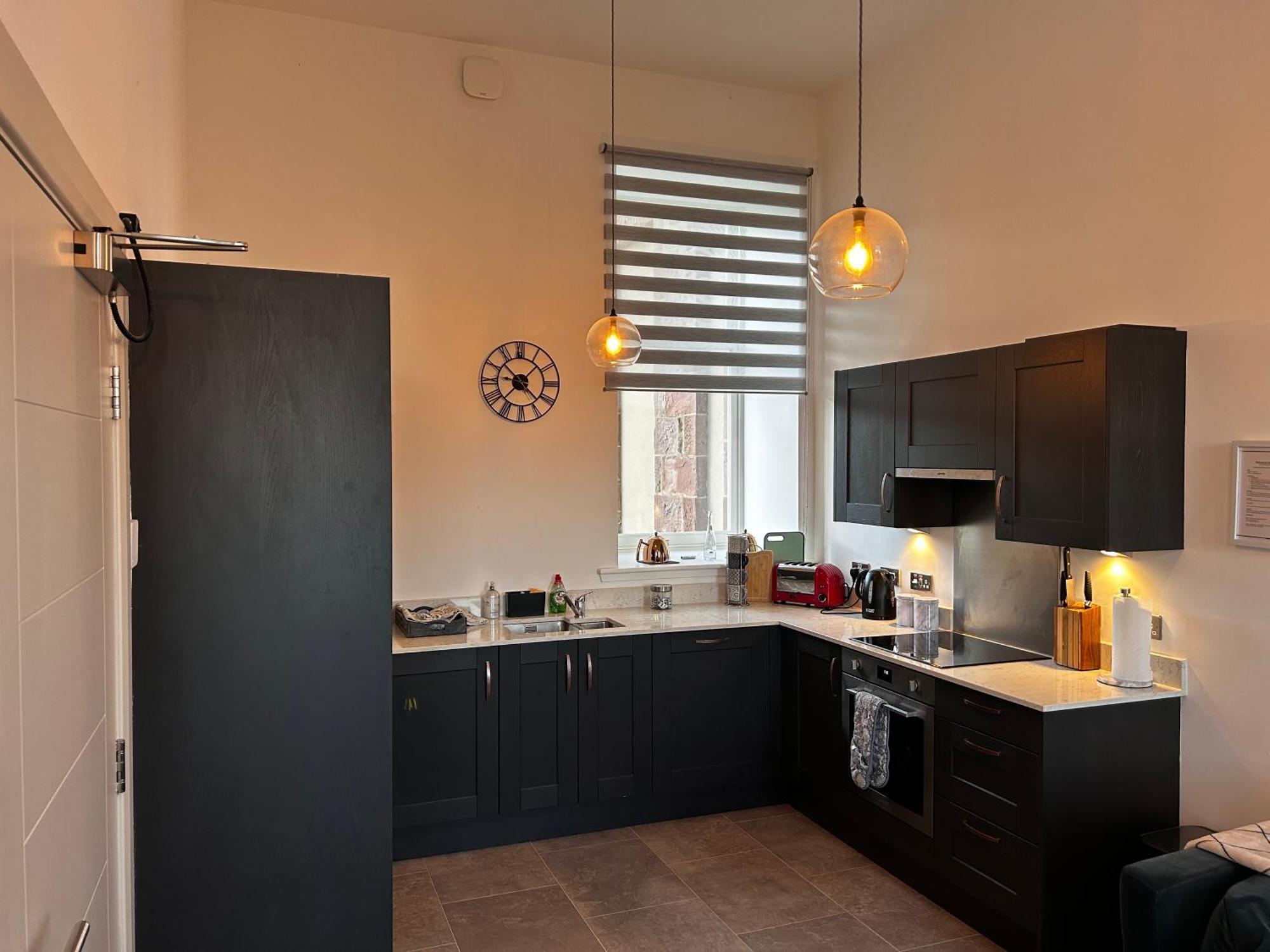 Great Glen Town House, 5 Minute Drive From Town Centre Apartment Inverness