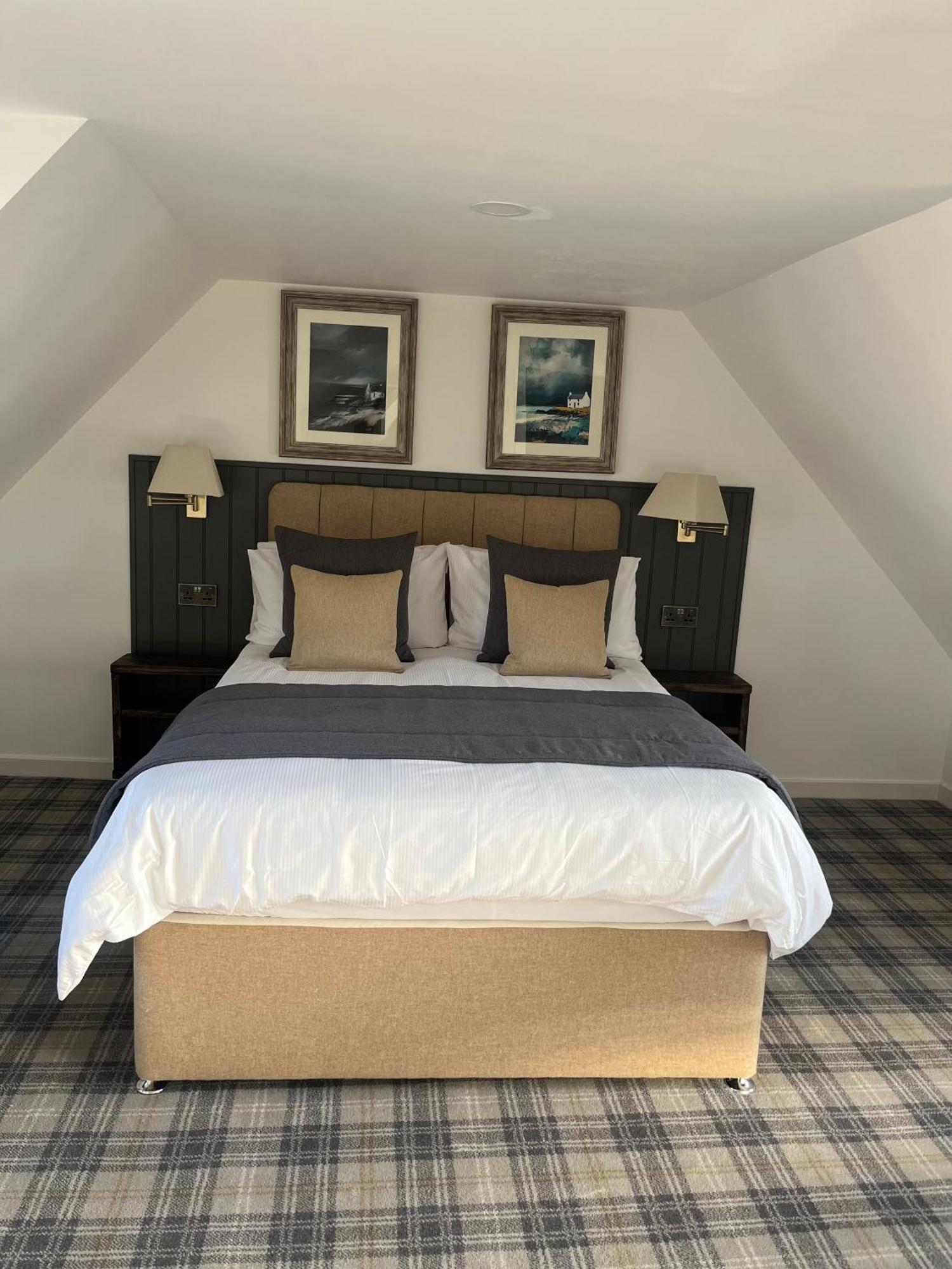 Fraser House 3*