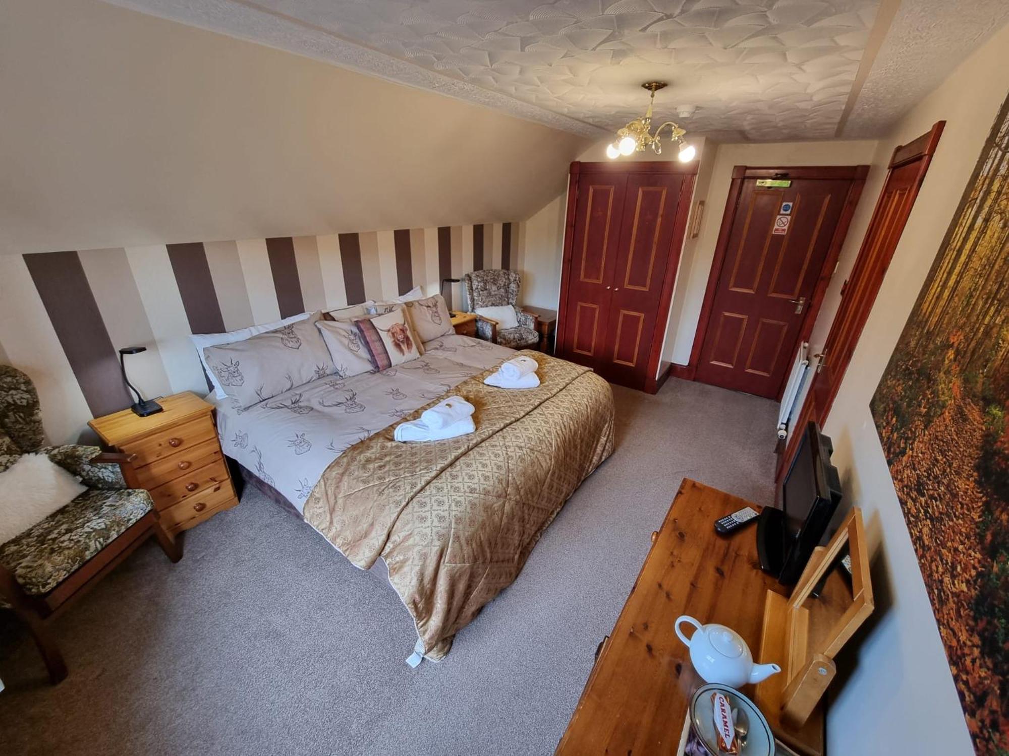 Homestay River Ness & Bothy *