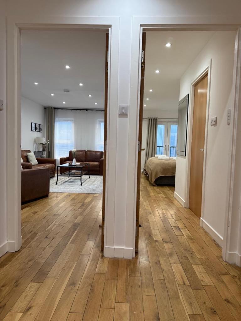 Apartment Gateway
