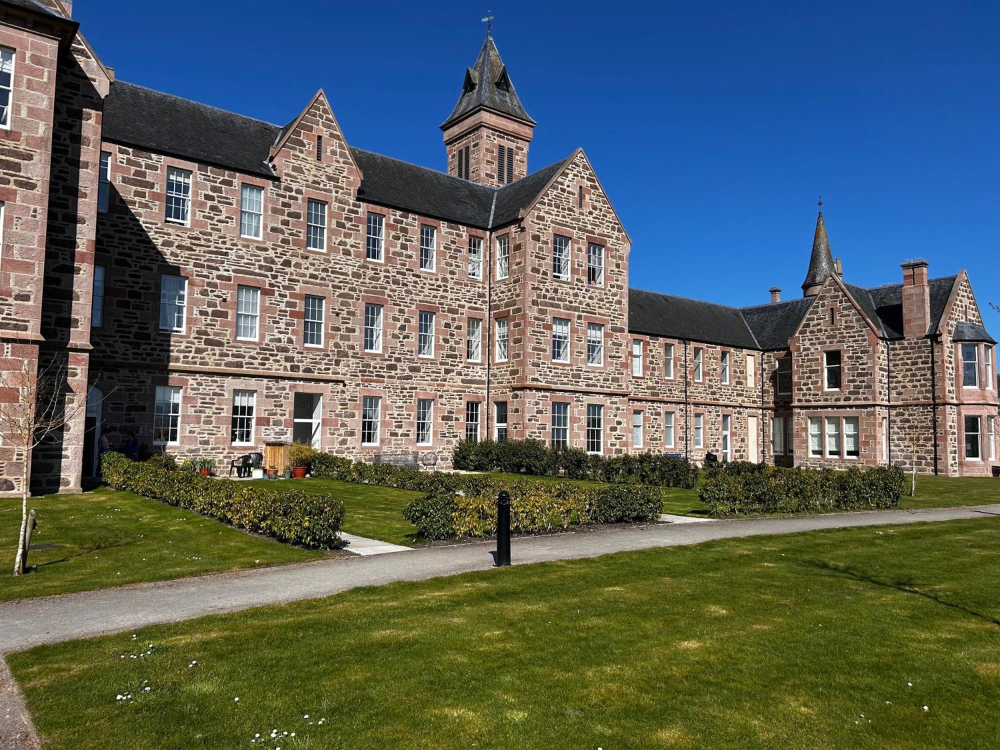 Apartment Great Glen Town House, 5 Minute Drive From Town Centre *