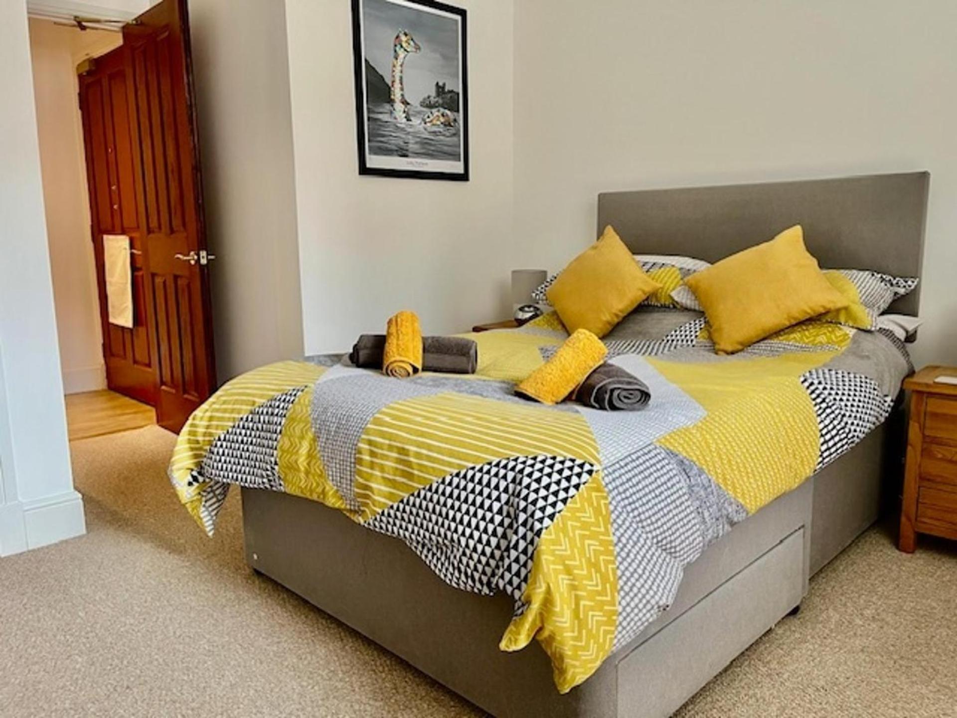 Apartment Stunning Spacious On River Ness *