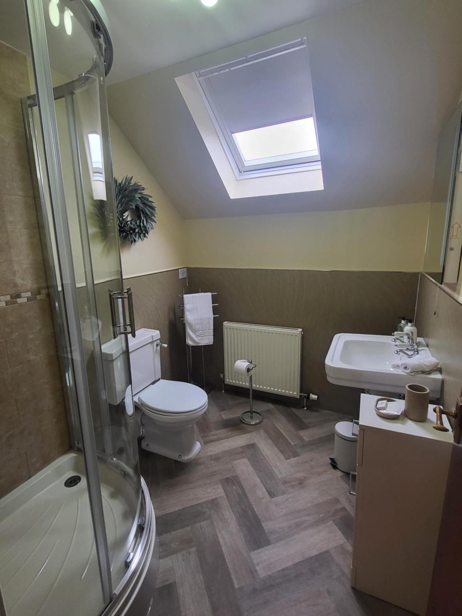 Avalon Guest house 4*