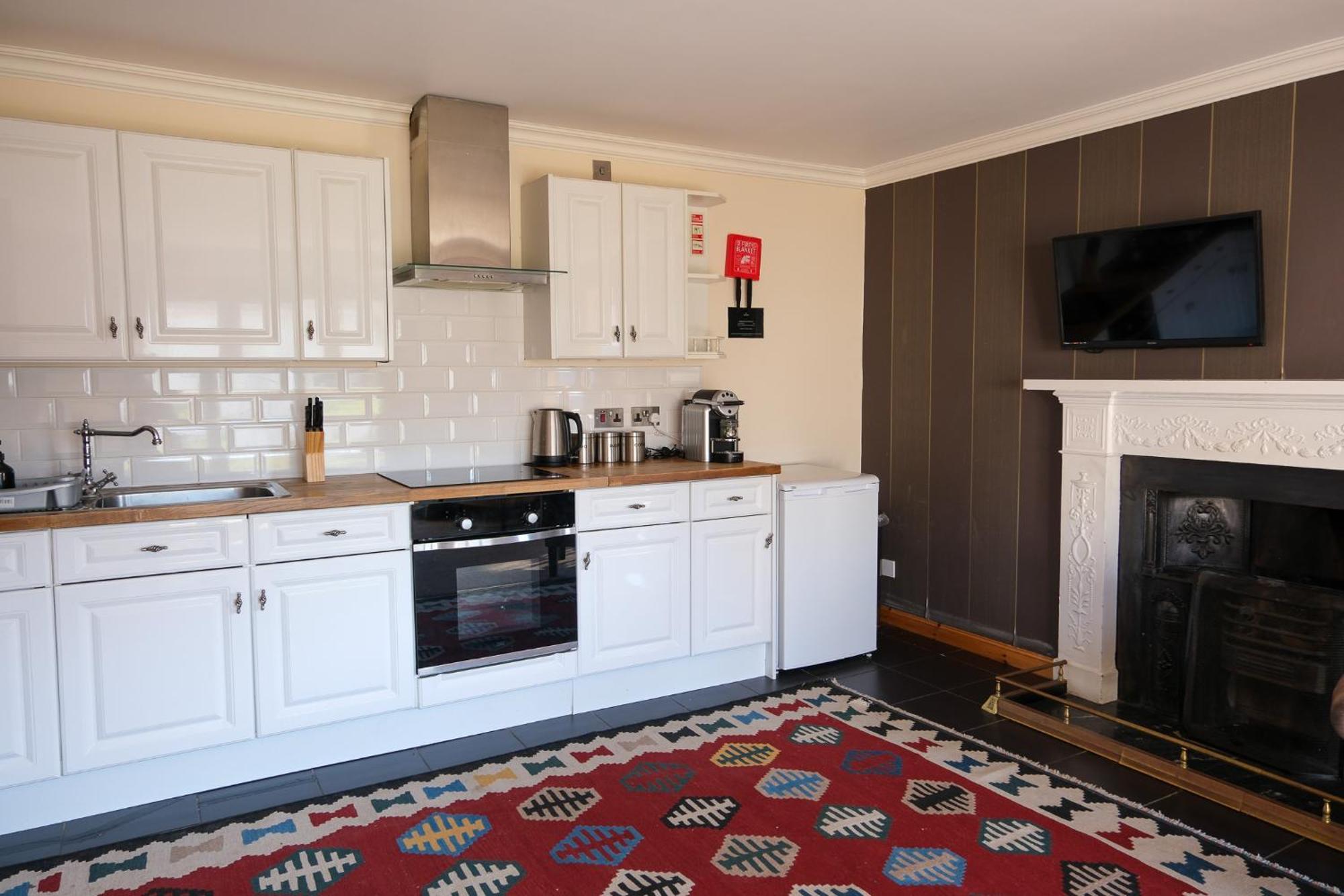 Hotel Glen Mhor At Uile-bheist 'brewstillery' 4*