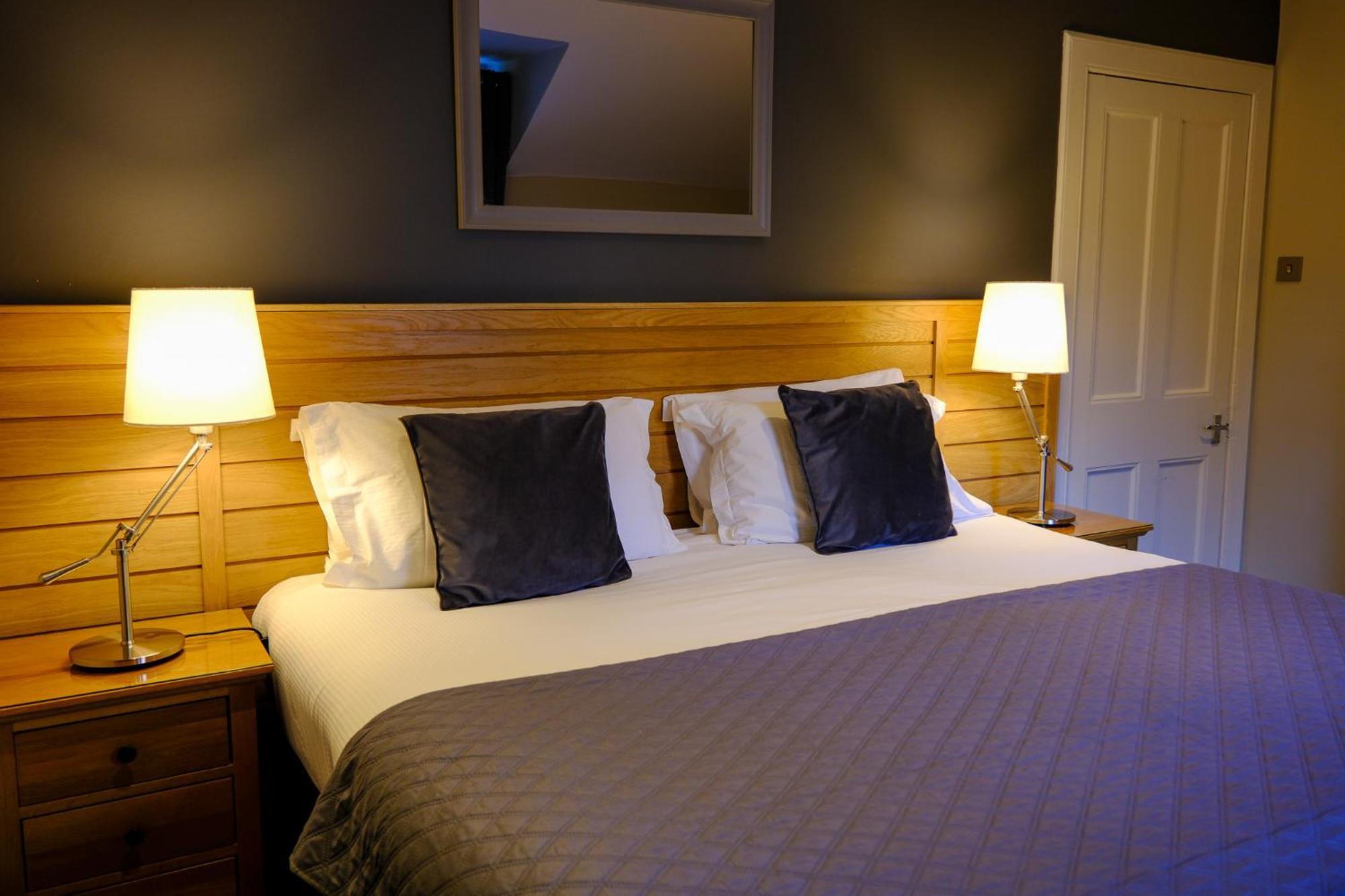 Hotel Glen Mhor At Uile-bheist 'brewstillery' Inverness