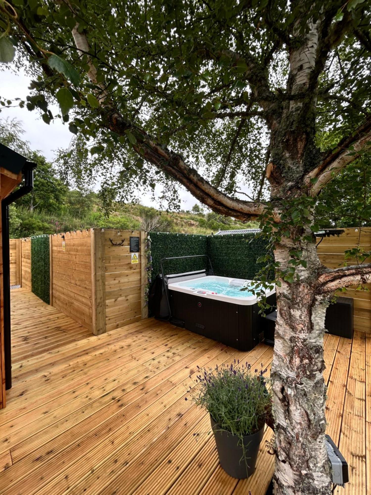 River Huts With Private Hot Tub