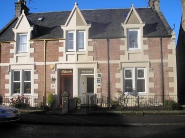 Armadale 3*
