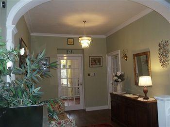Antfield House 3*