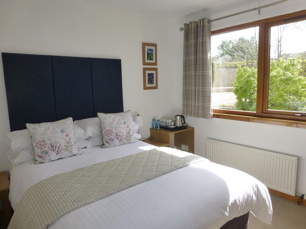By The Brae Bed & Breakfast 4*