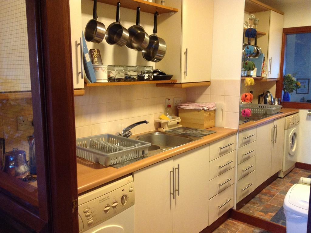 Connel Court Apartment Inverness