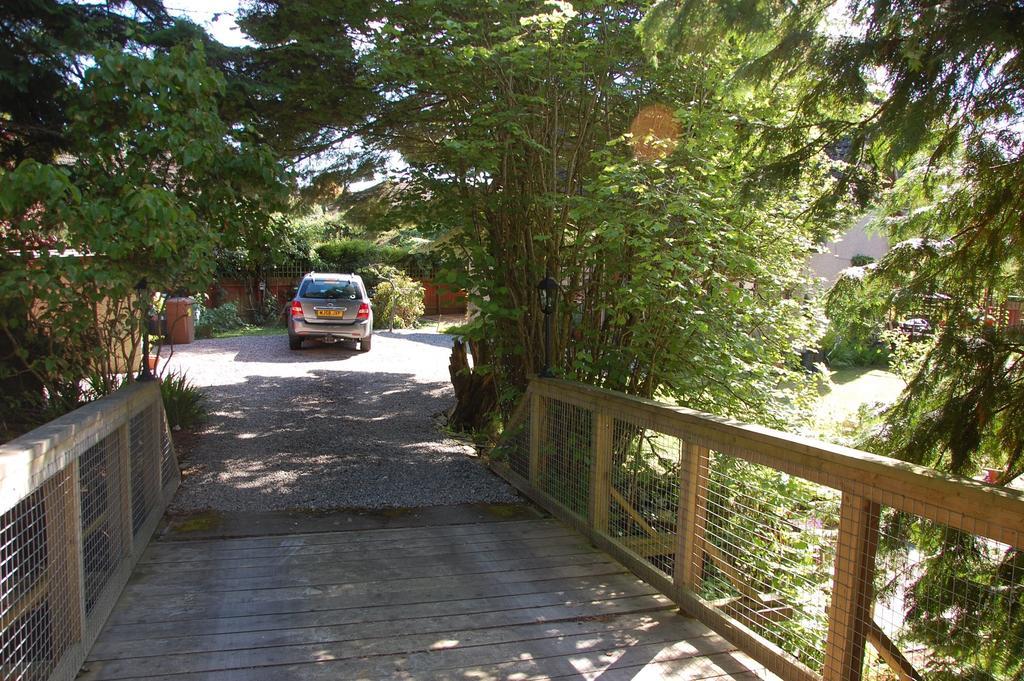 Bridge House