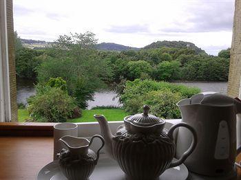 Acomodação com café da manhã  Glasdair 3*