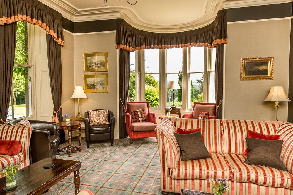 Loch Ness Hotel 4*