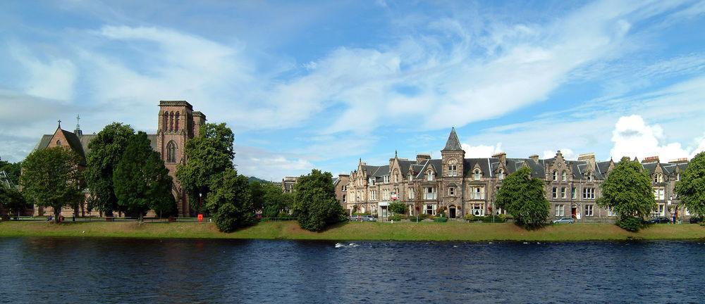 Strathness House Guest house
