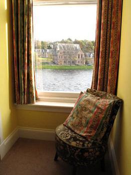Strathness House 4*