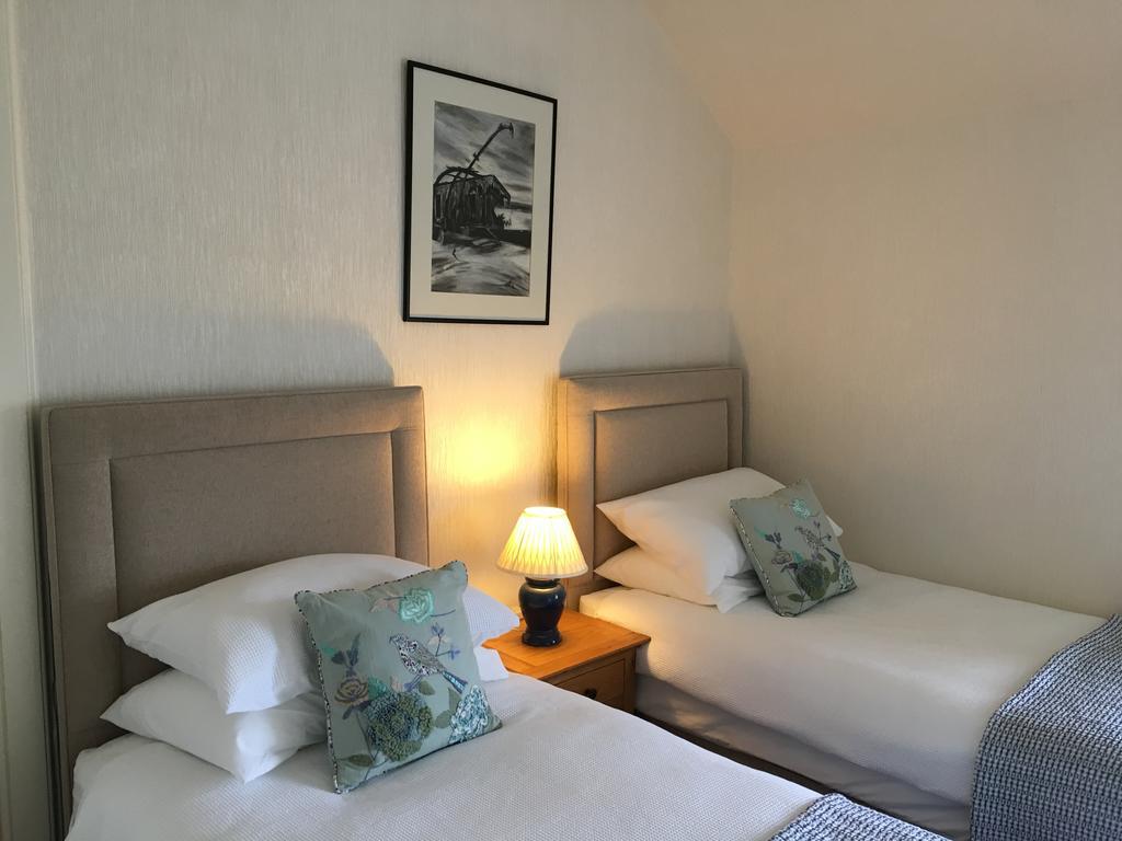 Guest house Ronas House