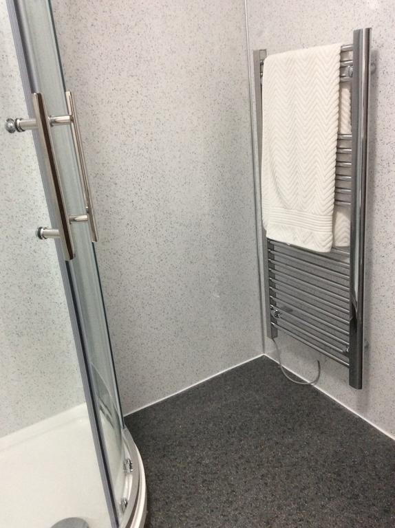 Apartment Connel Court *