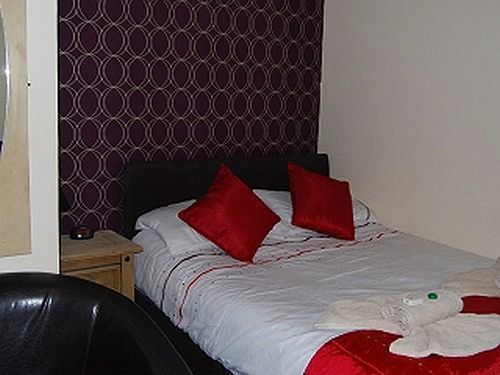 The Waverley 3*