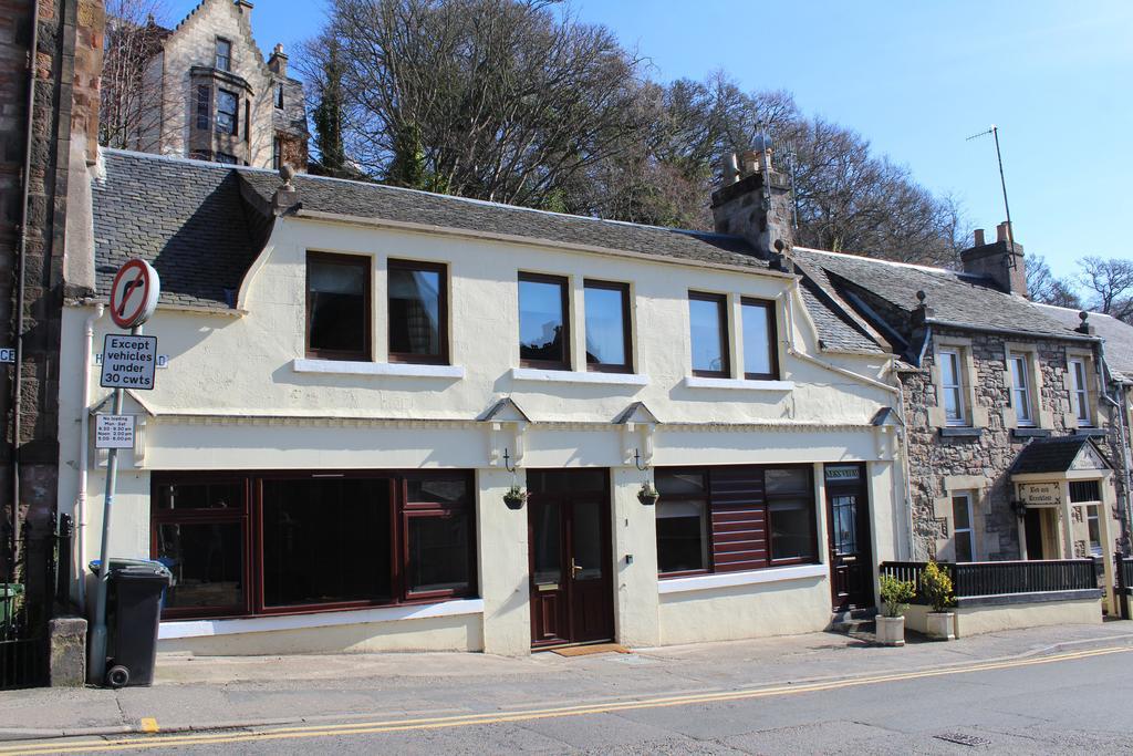 1 Haugh Apartment
