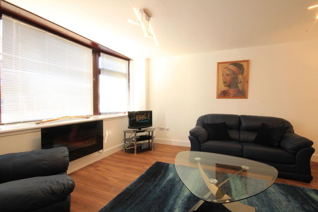 1 Haugh Apartment *