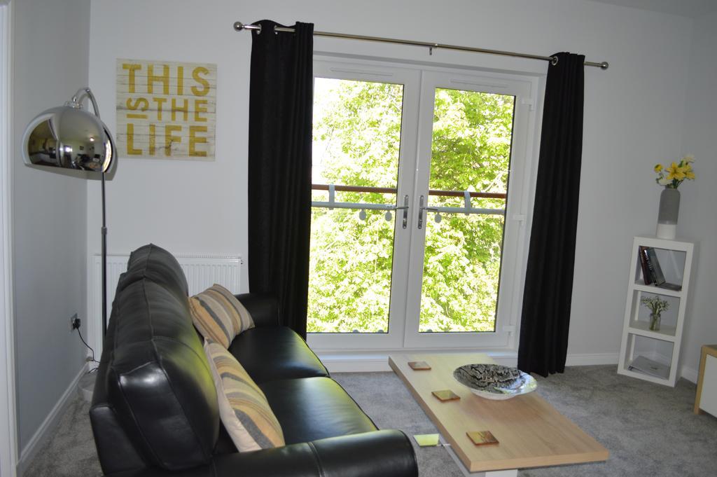 Apartment 39 Hedgefield House