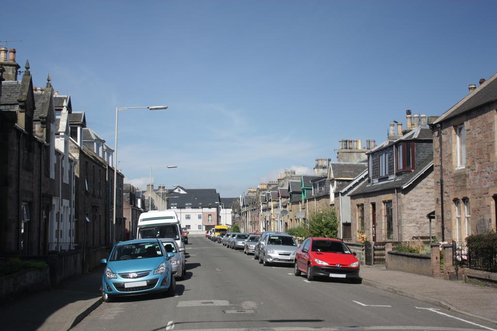 Innes Street Apartment *