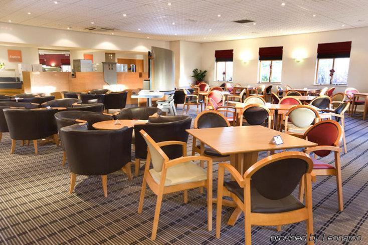 Express By Ihg Hotel 3*