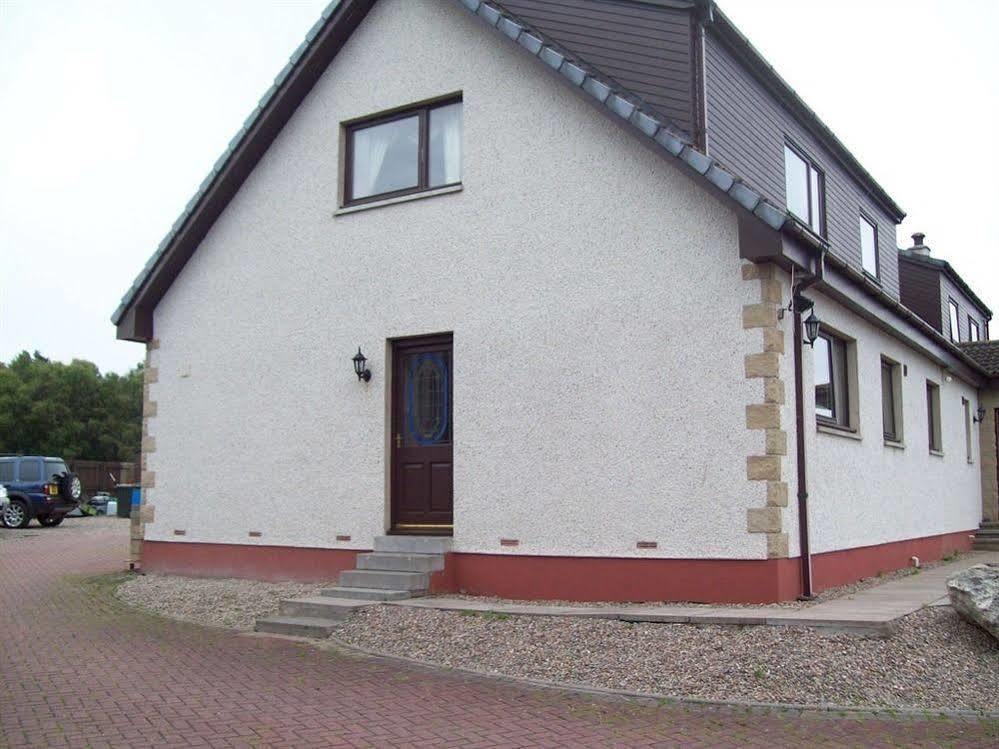 Westview House Bed & Breakfast 3*