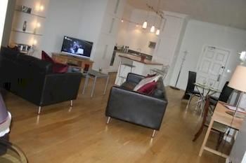 Inverness City Suites