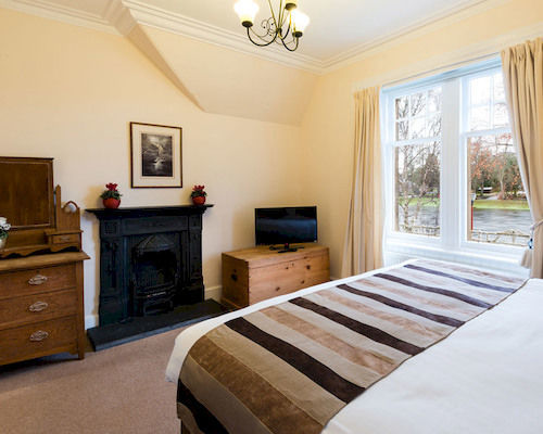 Villa River House Inverness