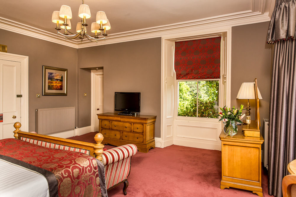 Loch Ness 4*