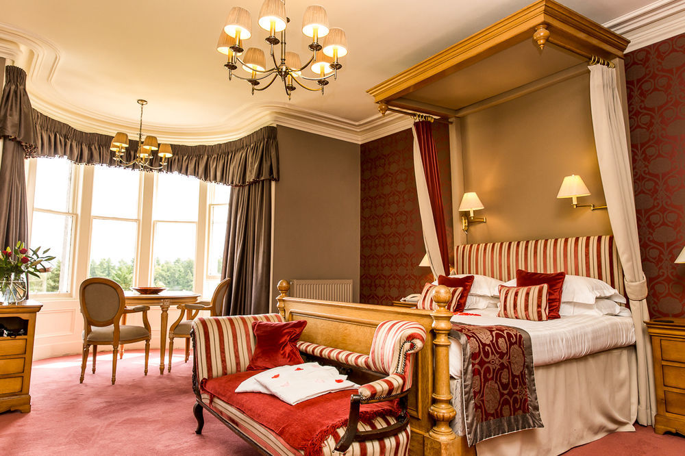 Loch Ness 4*
