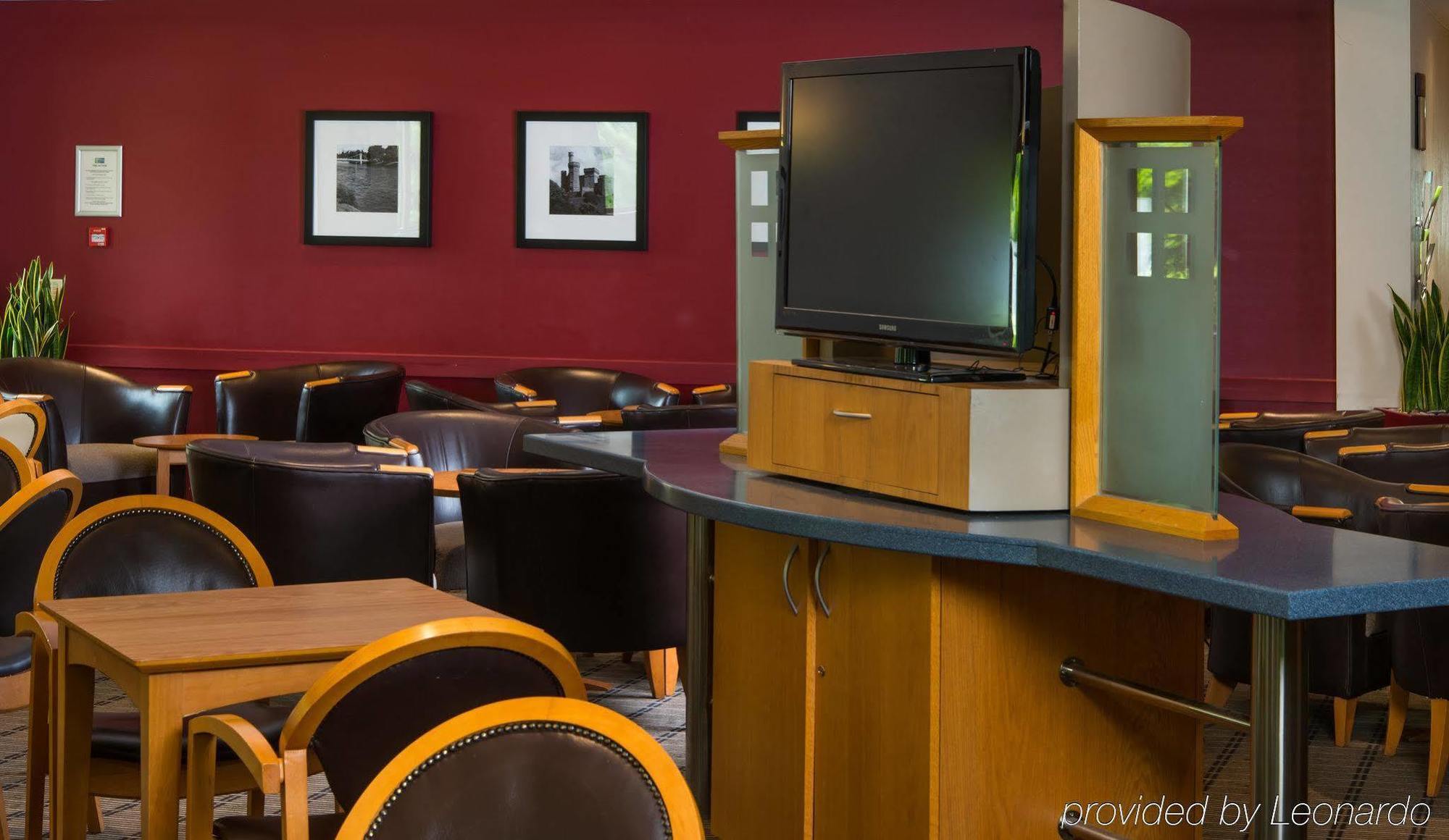 Express By Ihg Hotel 3*