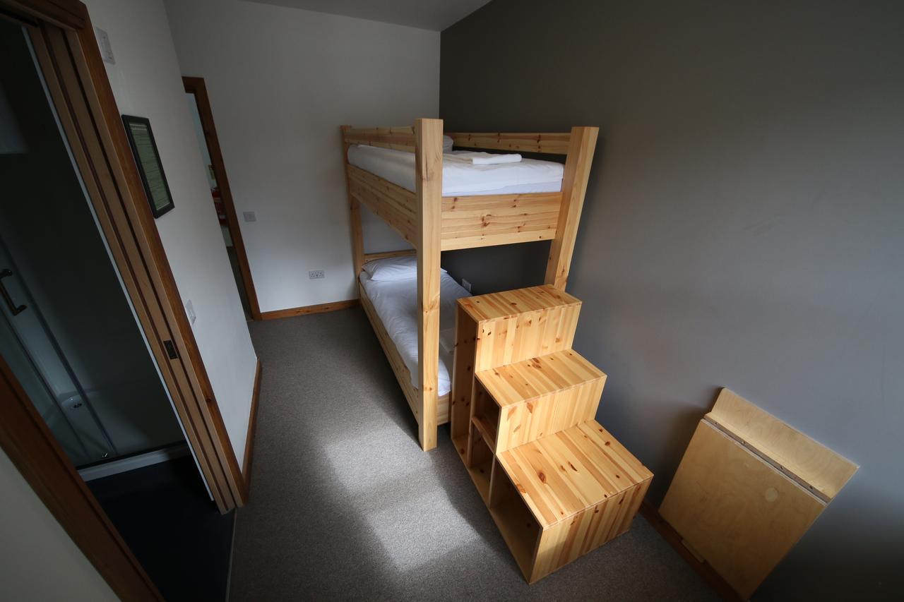 Black Isle Bar & Hostel