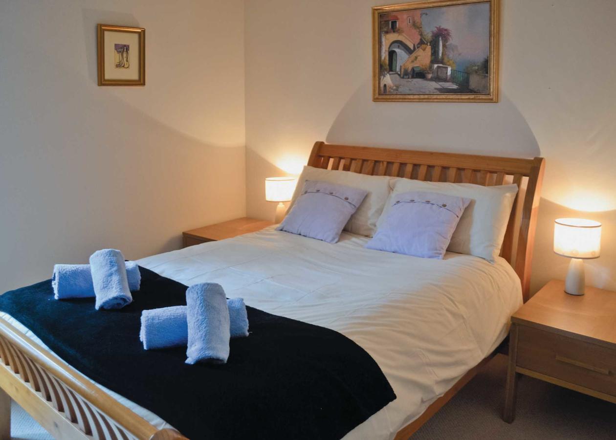 Holiday home Heatherwood House