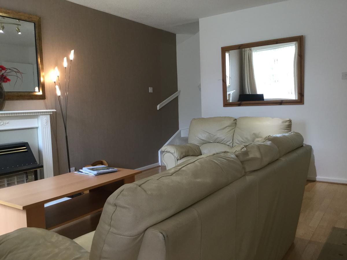 Apartamento Castle Heather House Free Parking