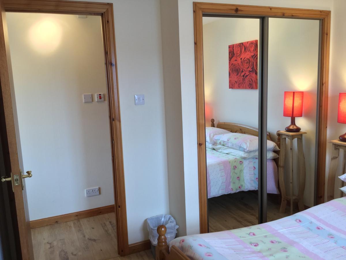 One-bedroom - Wyvis Free Parking Apartamento