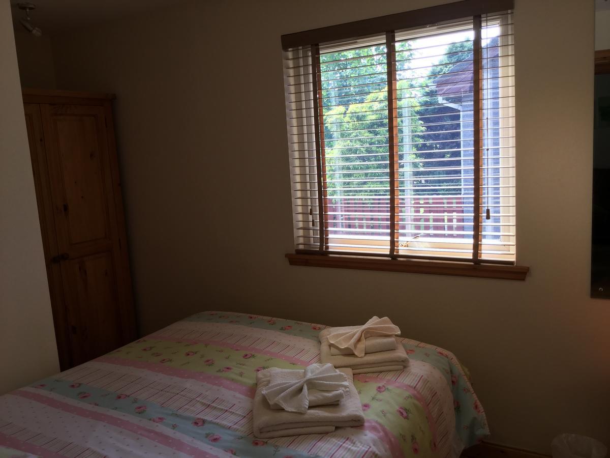 Apartment Four-bedroom House - Stratherrick Free Parking