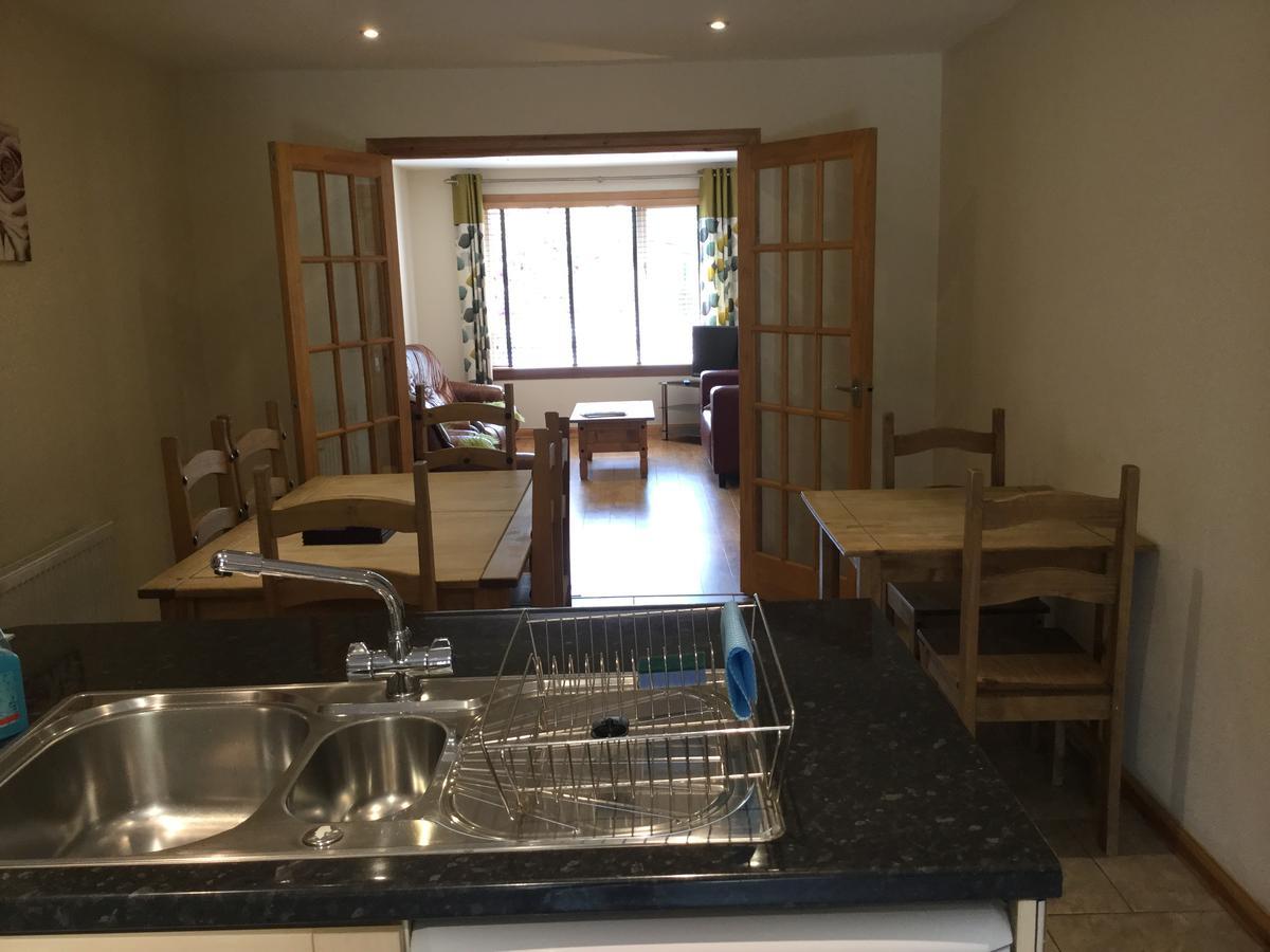 Four-bedroom House - Stratherrick Free Parking Apartment Inverness